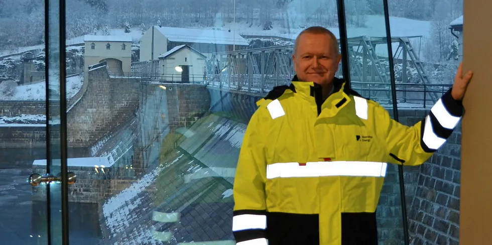 Konsernsjef i Akershus Energi, Eskil Lunde Jensen, håper på en operativ hydrogenproduksjon i løpet av 2020.