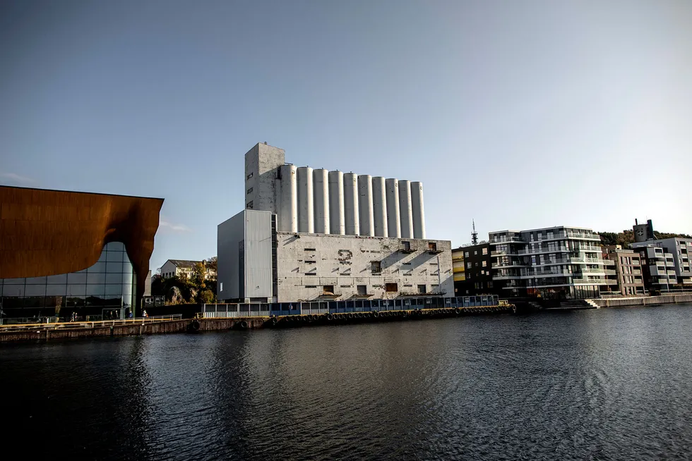 Kunstsiloen i Kristiansand skulle opprinnelig stå klar i juni 2022.