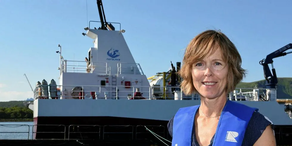 VIS DERE FRAM: Merete Kristiansen, kommersiell direktør i Nordlaks, slår et slag for jentene i sin gjestekommentar. – Vi må ta mer plass, vi må synes oftere både på jobben og i media. oppfordrer hun.Foto: Bjørn Eide
