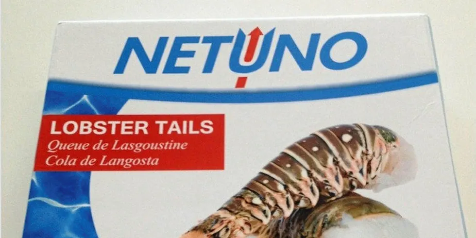 Packaging from Netuno USA.