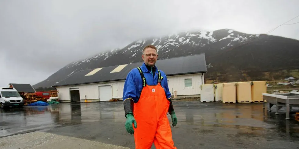 Oldervik Fiskeindustri økte inntektene i fjor med 50 prosent. Her daglig leder Hans Ivar Pedersen.Foto: Arne Fenstad