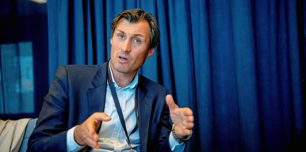 Georg Haakon Aasen er sjef for Nasdaq sin strømbørs. Han mener at Statnett har delt landet inn i for mange prisområder. – Det gjør at det vanskelig å prissikre seg til en fornuftig pris, sier han.
