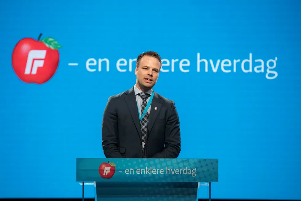 Jon Helgheim (Frp) på talerstolen under Fremskrittspartiets landsmøte i slutten av april. Foto: Vidar Ruud/NTB Scanpix