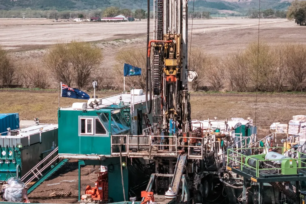 The drilling rig at the Sue Duroche-3 well