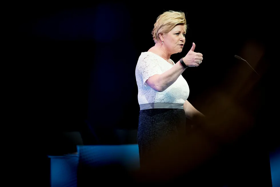 Frp-leder Siv Jensen mener hun har funnet bevis på snikislamisering av landet.