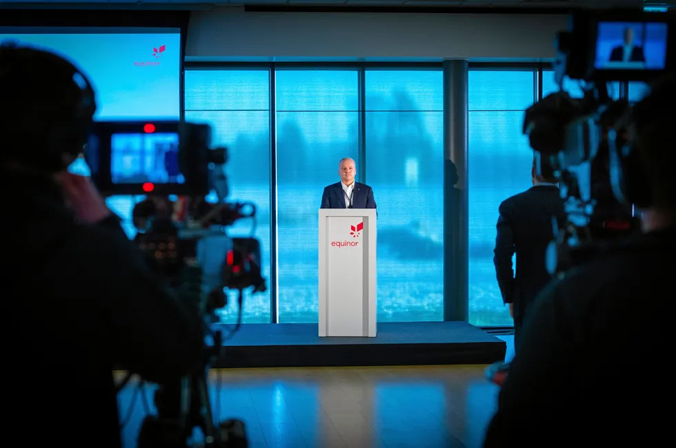 Equinor-sjef Anders Opedal kan slå fast at Equinors fornybare kraftproduksjon har økt med 64 prosent så langt i år.