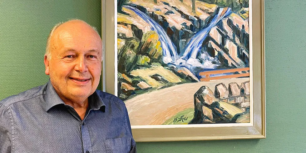 Ketil Kvaale, konsernsjef i Vest-Telemark Kraftlag, mener regjeringens fastprisordning er misvisende og tror heller ikke at fastpris er løsningen på de høye strømprisene.