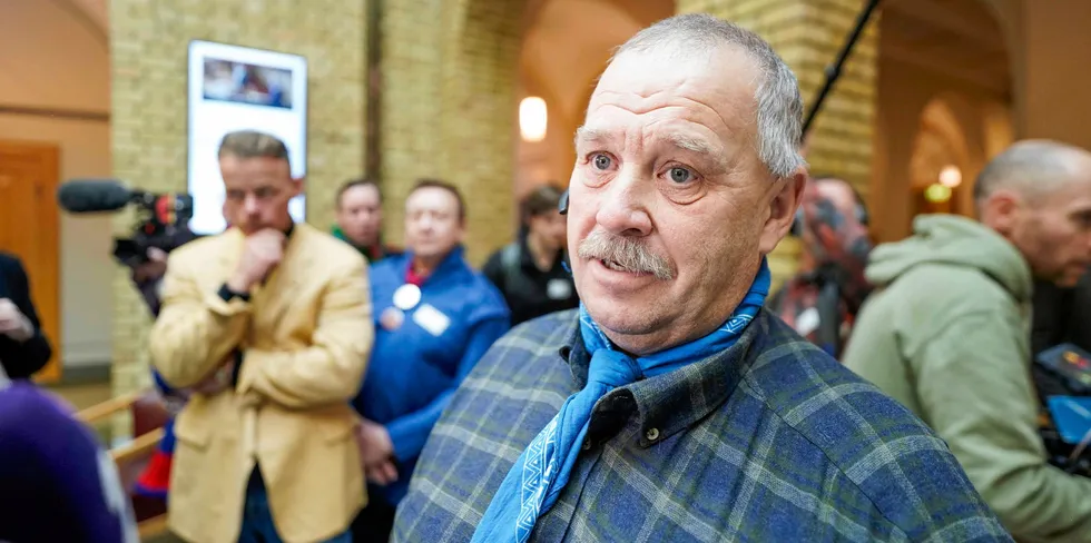 Lederen av Fosen reinbeitedistrikt, Terje Haugen, var onsdag i vandrehallen på Stortinget der Fosen-aksjonister demonstrerte.