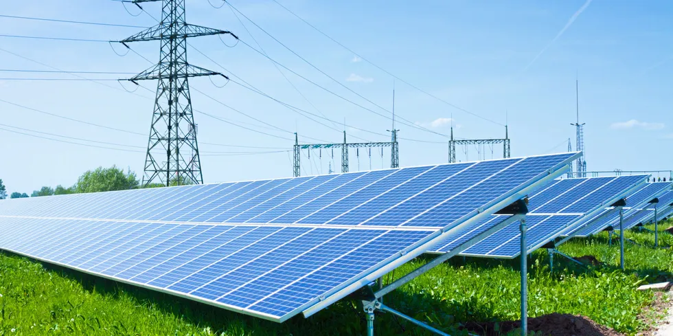 Med en snittpris onsdag på 13 øre/kWh, får produsentene i de to nordligste prisområdene den dårligste betalingen i spotmarkedet hittil i år.