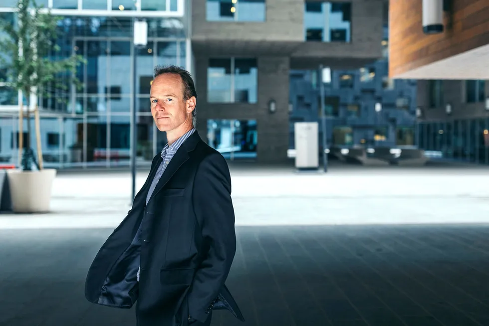 Aksjestrateg Paul Harper i DNB Markets advarer om et stille sommermarked.