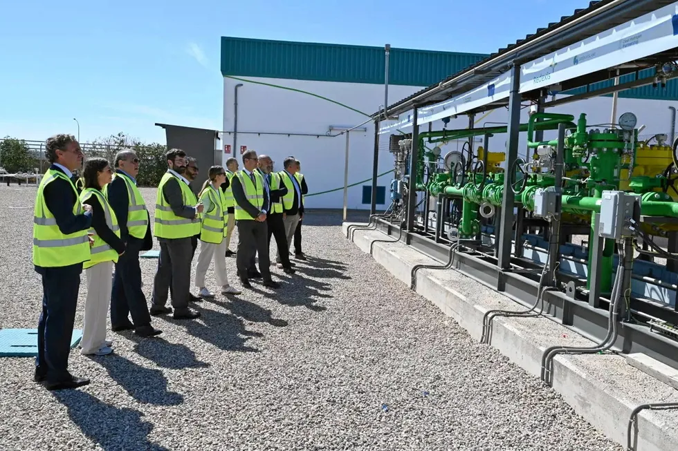 Officials at the launch of the blending project on Thursday.