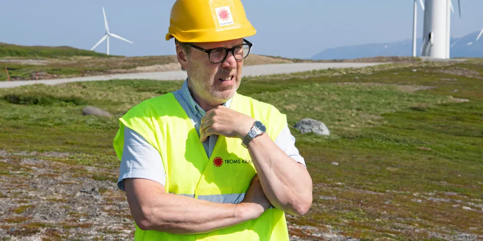 Planlagt utvidelse av Fakken vindpark på Vannøya i Troms og Finnmark. Til Europower. . Troms Kraft Fakken magasin 4/2022.