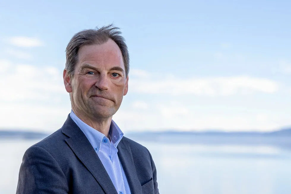 – Vi vil ta en posisjon der vi utvikler nye produkter og tjenester på energimarkedet. Vi tror det er et marked som kommer, sier konsernsjef Christian Stav i NTE.