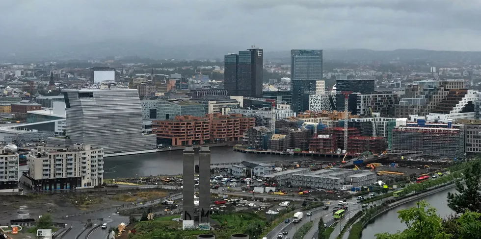 – Vi forventer en økning i elektrisitetsforbruket i Oslo-området, og det er derfor et behov før å øke kapasiteten også for denne stasjonen, forteller Jan Nyborg, prosjektleder i Statnett.