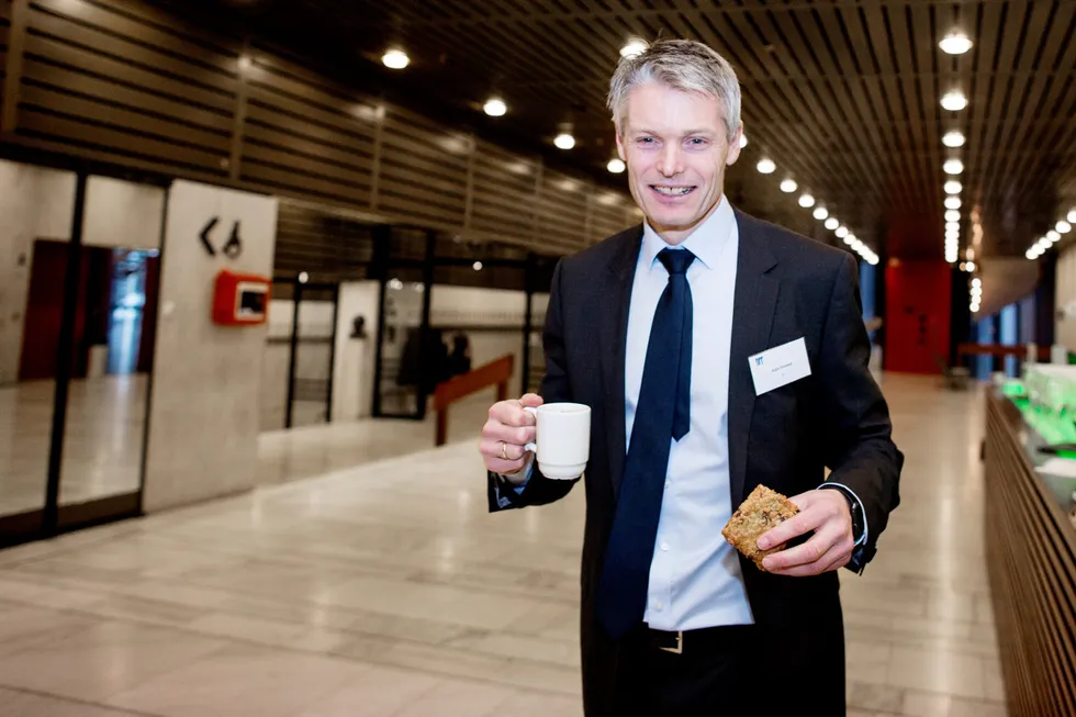 Kjetil Rimstad i EY ønsker ikke å kommentere sin befatning med Arctic og stiftelsene meglerhuset opprettet. Bildet er tatt i en annen sammenheng, i 2016.
