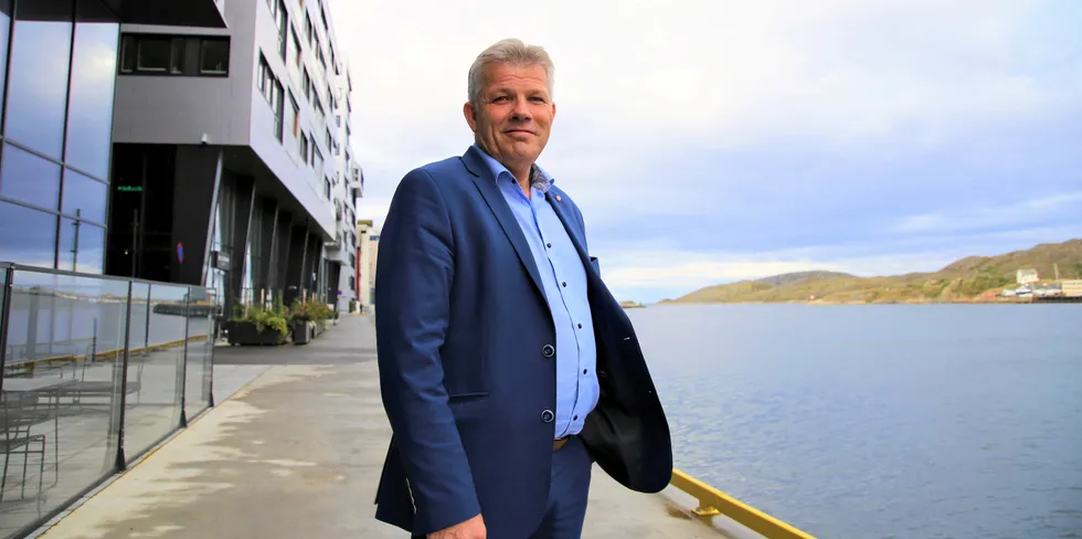 Fiskeri- og havminister Bjørnar Skjæran er glad for Norge har klart å lande makrellavtale med britene.
