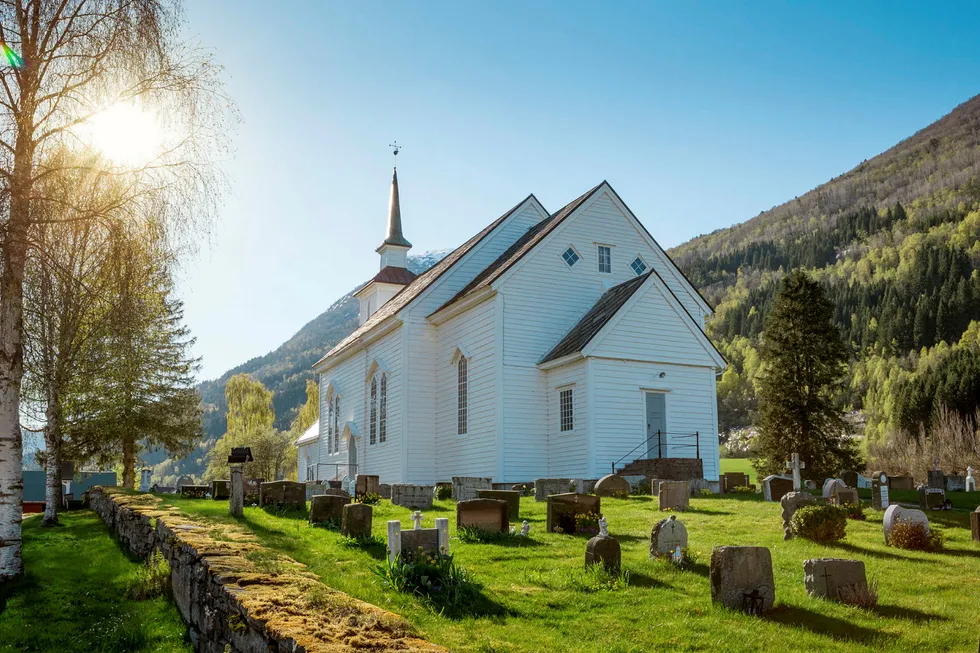 Opplysningsvesenets fond har aldri hatt å gjøre med noe annet gods enn det som lå til de lokale sokneprestene, og som altså senere ble samlet i fondet slik vi kjenner det i dag, skriver forfatteren. Foto: Istockphoto/Getty Images