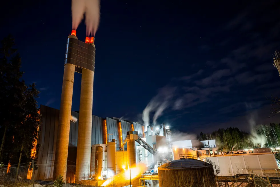 Avfallsanlegget på Klemetsrud i Oslo. Her skulle det fanges CO2, men prosjektet er stilt i bero for å få bukt med enorme kostnadsøkninger.