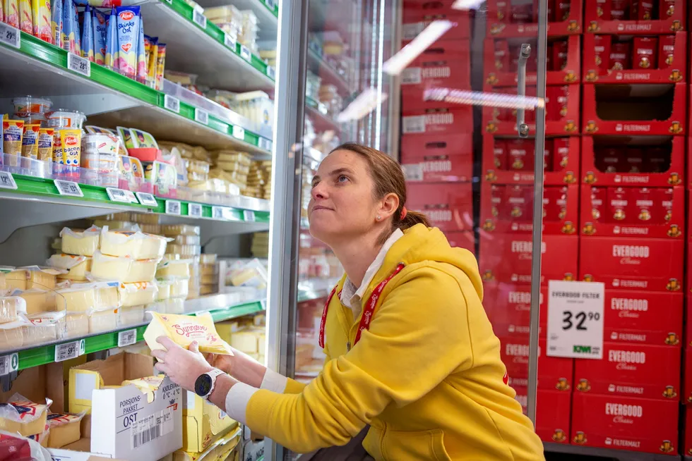 I flere tiår har Tine-utfordrer Synnøve Finden kjempet om å ta markedsandeler i ostedisken etter at monopolet falt. Her er Sofie Oraug-Rygh, direktør for kommunikasjon og myndighetskontakt i eierselskapet Scandza.
