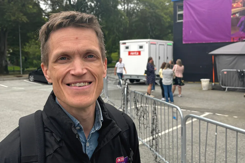 Bård Fyhn. Forsker på lagfølelse ved NHH.