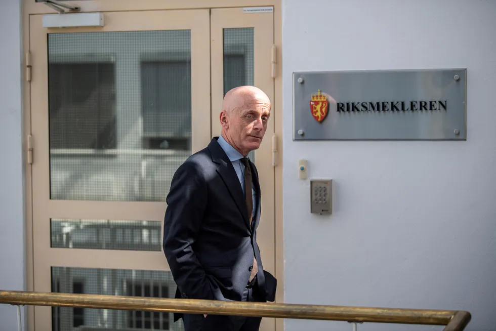 Mekler Carl Petter Martinsen hos Riksmekleren avbildet i går.