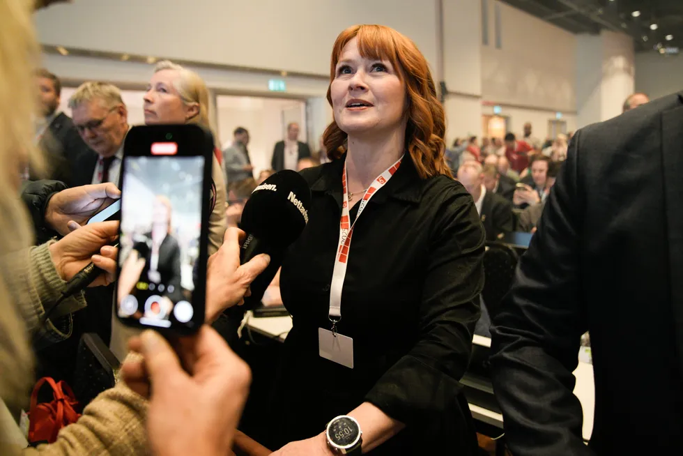 Kine Asper Vistnes skulle egentlig rykke opp som leder i Fellesforbundet. Nå kan hun i stedet bli LO-leder.