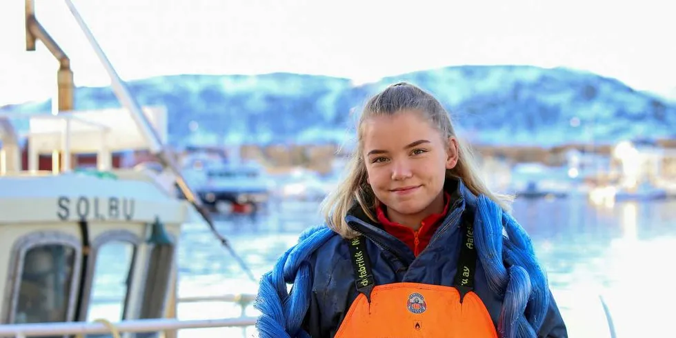 Oda Solhaug Humstad (17) fra Hadsel i Vesterålen skal bli fisker, og drømmer om jobb på tråler.Foto: Silje Helene Nilsen