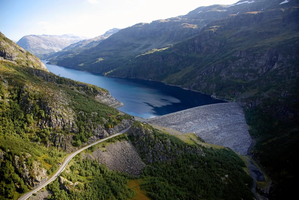 Anleggene i Røldal-Suldal Kraft. En oppgraderingen av kraftverkene her kan gi 650 MW ny effekt.