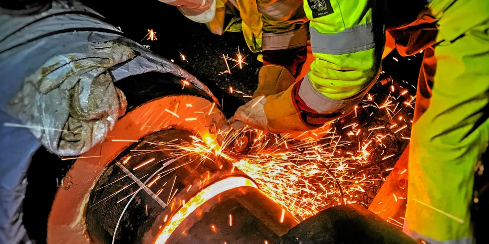 MTE og AT Skog har sammen bygget opp og driftet Bø Fjernvarme så langt. Nå selger de to eierne seg ut.