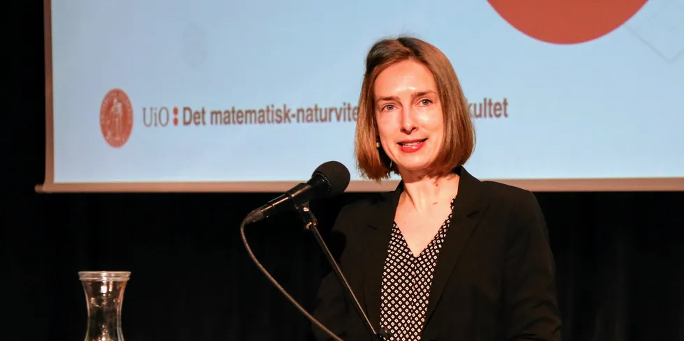 – Norge har som mål å redusere egne utslipp av klimagasser med 50 til 55 prosent innen 2030. Like viktig er det å redusere utslipp i andre land, og særlig å begrense bygging av nye kullkraftverk, sier næringsminister Iselin Nybø. Iselin Nybø.