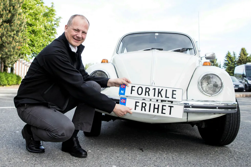 Tidligere samferdselsminister Ketil Solvik-Olsen (Frp) fortsetter å jobbe med samferdsel.