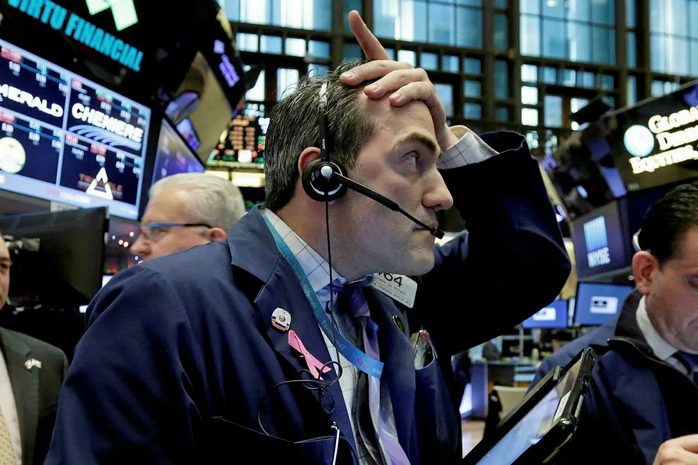 Prices spike: oil traders study screens for latest prices