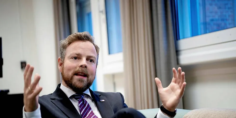 BIOMARIN KONFERANSE: Næringsminister Torbjørn Røe Isaksen (H) åpner konferansen «Verdiskaping fra marin biomasse» i Alta i dag.Arkivfoto: Mikaela Berg