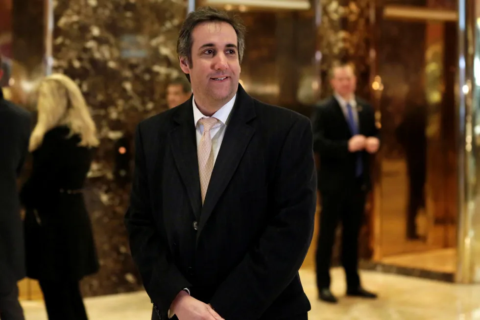 Donald Trumps private advokat Michael Cohenmå vitne for etterretningskomiteen i Representantenes hus. Foto: Richard Drew/AP photo/NTB scanpix