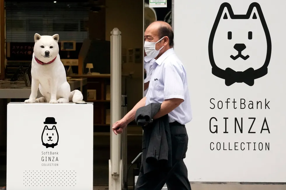 Softbank har gått fra rekordstore underskudd til høye overskudd de siste kvartalene. Nå er selskapet nesten helt ute av Alibaba, som har vært en av de mest lukrative investeringene i historien.