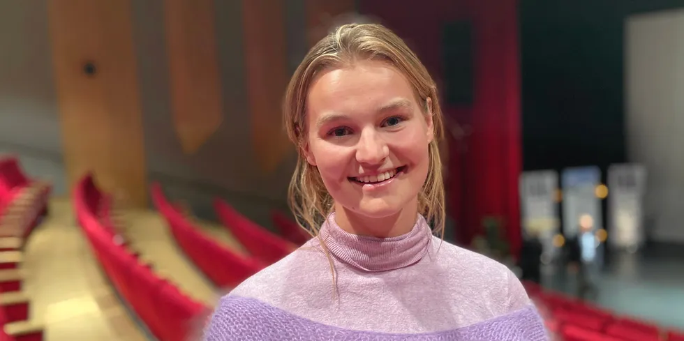 Mari Flaathen er bachelorstudent i Fornybar energi ved Høgskolen på Vestlandet. Forrige uke deltok hun på "Kraft i Vest".