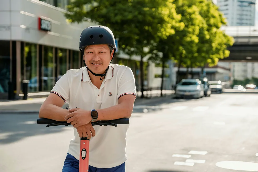 At verdsettelsen er det dobbelte av hva den var i juli begrunner Vois finansdirektør og visedirektør, Mathias Hermansson, med at Voi har kapret 47 prosent av lisensene i Europa.