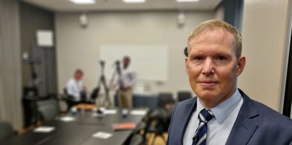 Ivan Vindheim er konsernsjef i Mowi. Her avbildet i sammenheng med selskapets fremleggelse av resultat for andre kvartal 2022 på Flesland tidligere i år.