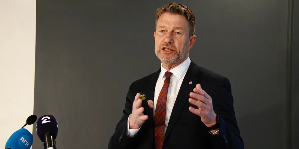 Statsråd Terje Aasland legger i dag frem Tilleggsmeldingen. Fredag morgen orienterte han om hovedtrekkene.