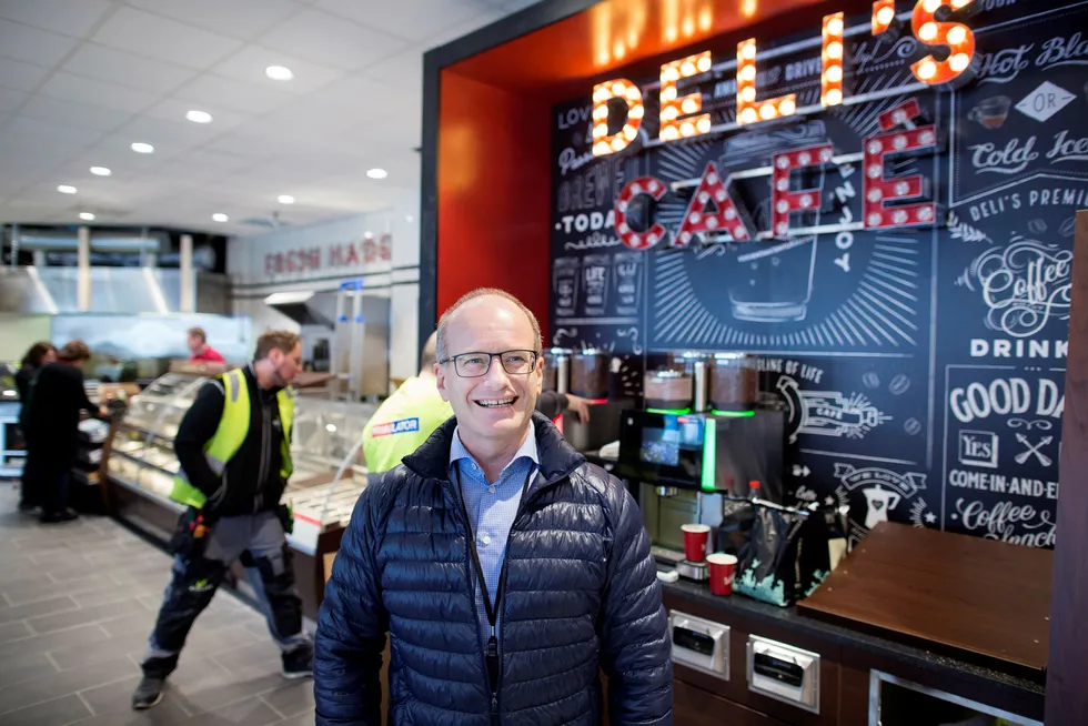 Deli de Luca-toppsjef Tormod Lier har de siste årene jobbet med å utvide Deli de Luca-konseptet til bensinstasjoner, med gode resultater.
