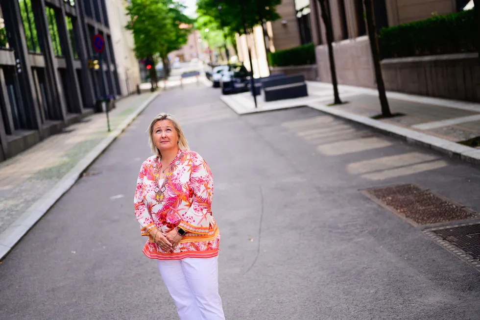 – Det vi registrerer, er at rundt halvparten kun har aksjer i ett selskap, og 30–40 prosent har aksjer i to–tre forskjellige selskaper. Det er en dårlig diversifisering, sier Kristin Skaug i AksjeNorge.