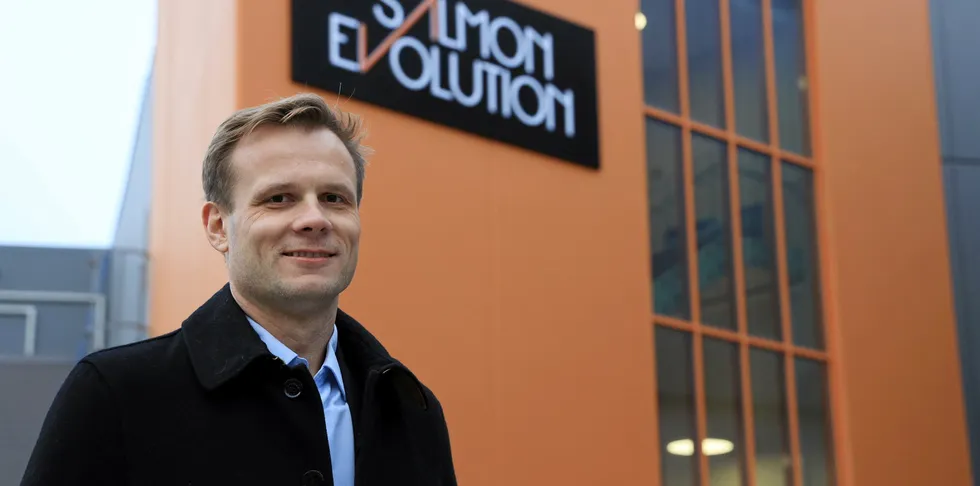 Salmon Evolution, led by CEO Trond Hakon Schaug-Pettersen, has not entered into a definitive construction agreement regarding Indre Haroy phase 2 and full flexibility to timing and spending is maintained.