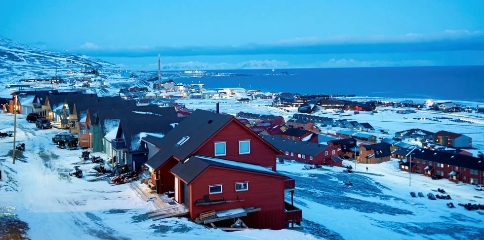 Fiskemottak på Svalbard kan bli en mulighet.