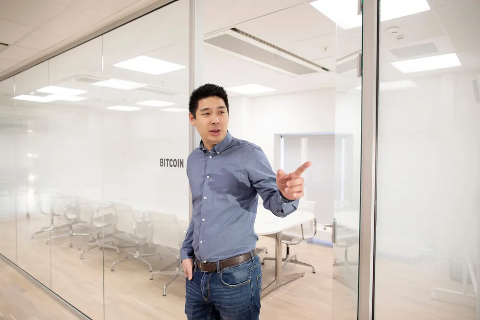 Thuc Hoang gründer og sjef i den norske kryptobørsen Firi.
