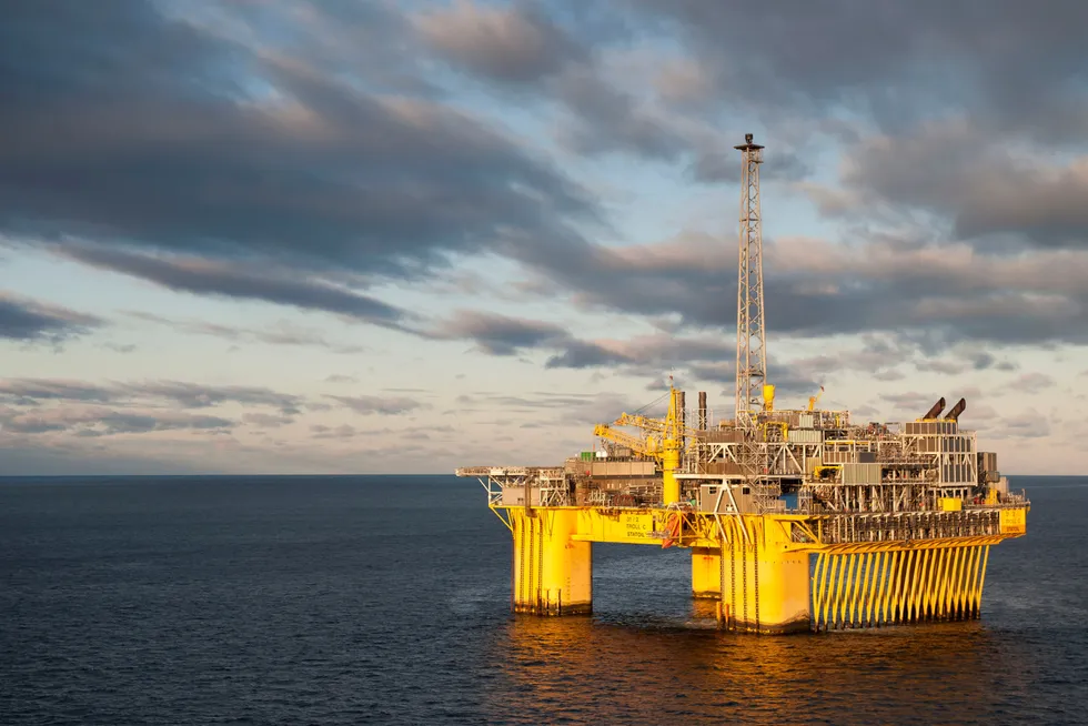 Equinor tror produksjonen av olje vil falle fra 2026.