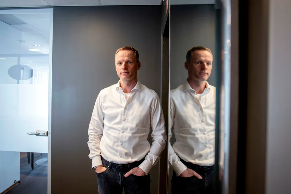 Ketil Skorstad har vært aksjonær i Hunter Group i en lengre periode. Nå forsvinner han nedover på listene.