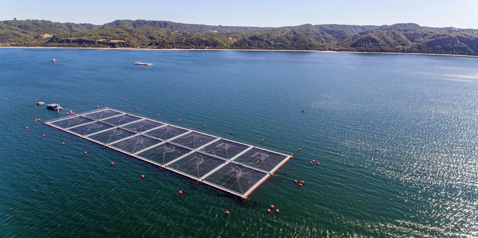 Et av anleggene til Salmones Camanchaca i Chile.