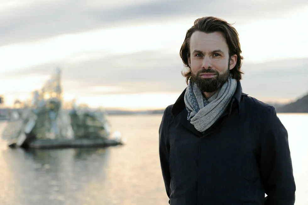 Fagsjef og juridisk seniorrådgiver i Forbrukerrådet, Thomas Iversen, er positiv til kommende Elhub-krav.