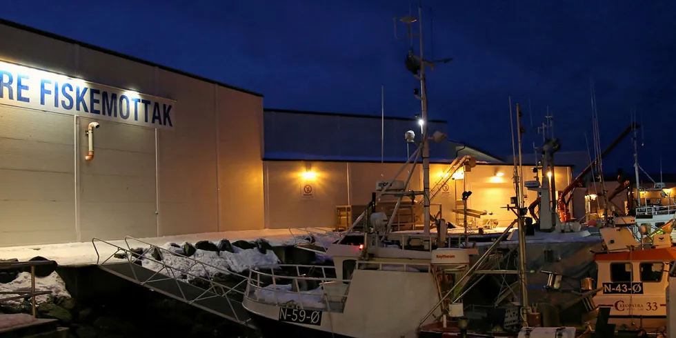 De første tilfellene av Covid-19 er påvist på Myre i Vesterålen. Begge er ansatte ved Myre fiskemottak, som har blitt smittet på ferie i utlandet.