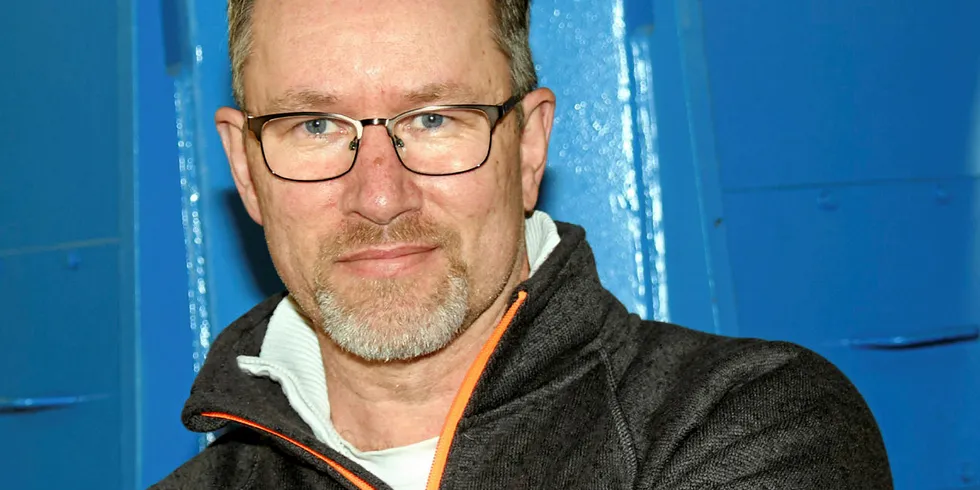 Nettleie: Som styreleder i Småkraftforeninga er Lars Emil Berge mer opptatt av at nettleien skal være lav enn å opprettholde lokale nettselskaper. – Ingen nettselskaper kan uansett garantere at arbeidsplasser blir opprettholdt, sier han.